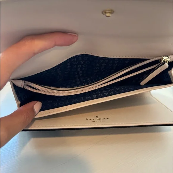Kate Spade Wallet - Picture 4 of 7